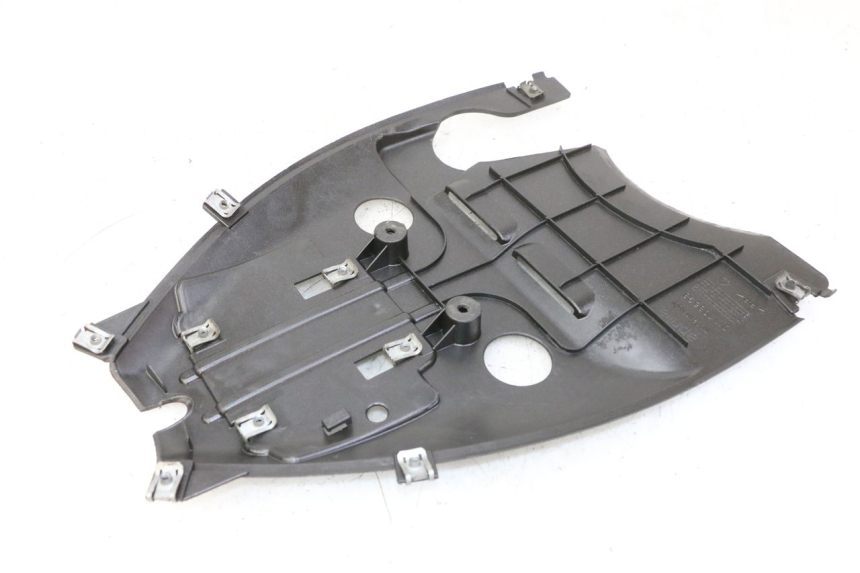 photo de REAR WHEEL HUGGER APRILIA SR R 2T LC 50 (2018 - 2021)