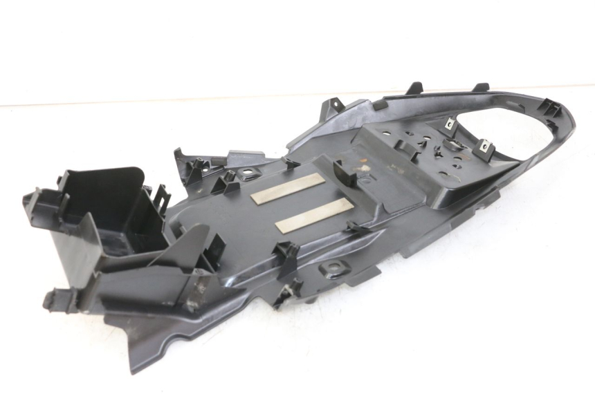 photo de REAR UNDERTRAY SUZUKI GSR 750 (2011 - 2017)