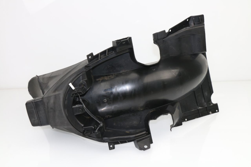 photo de REAR UNDERTRAY SUZUKI SIXTEEN 125 (2008 - 2010)