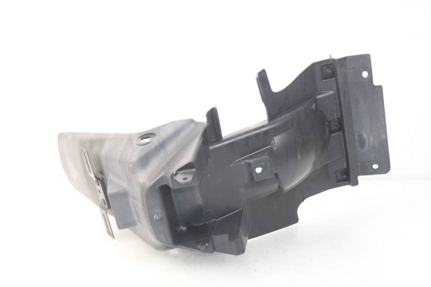 photo de REAR UNDERTRAY SUZUKI UC EPICURO 125 (1999 - 2003)