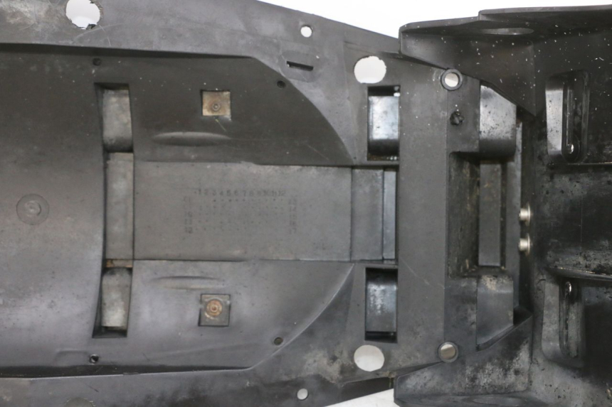 photo de REAR UNDERTRAY YAMAHA TDM ABS 900 (2002 - 2014) - Alternative perspective