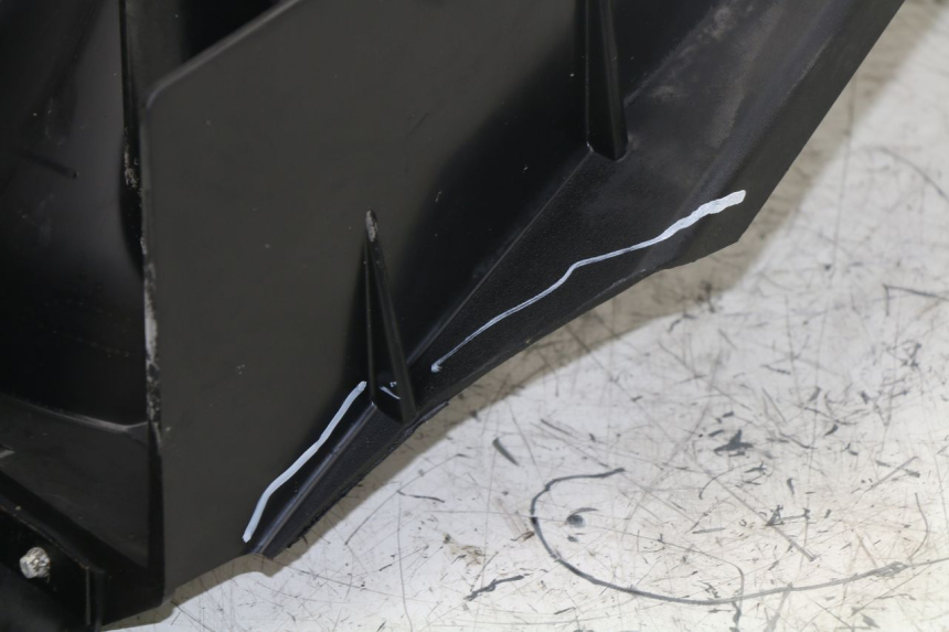 photo de REAR UNDERTRAY TRIUMPH TIGER 955 (2001 - 2004)