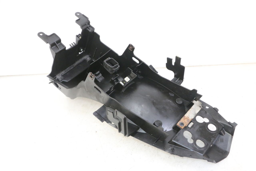 photo de REAR UNDERTRAY YAMAHA XJ6 ABS 600 (2008 - 2016)