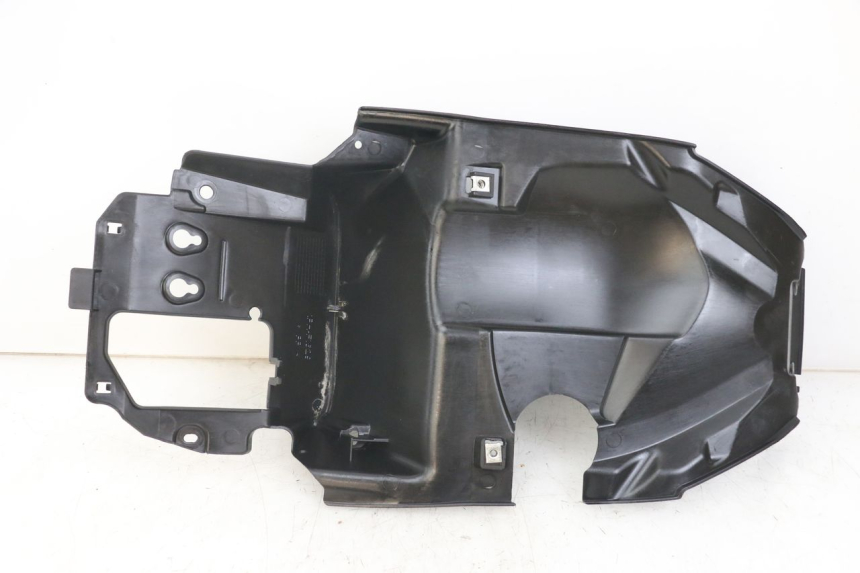 photo de REAR WHEEL HUGGER YAMAHA AEROX 2T 50 (2013 - 2017)