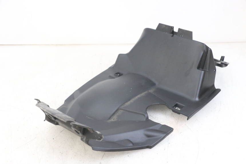 photo de REAR WHEEL HUGGER YAMAHA AEROX 2T 50 (2013 - 2017)