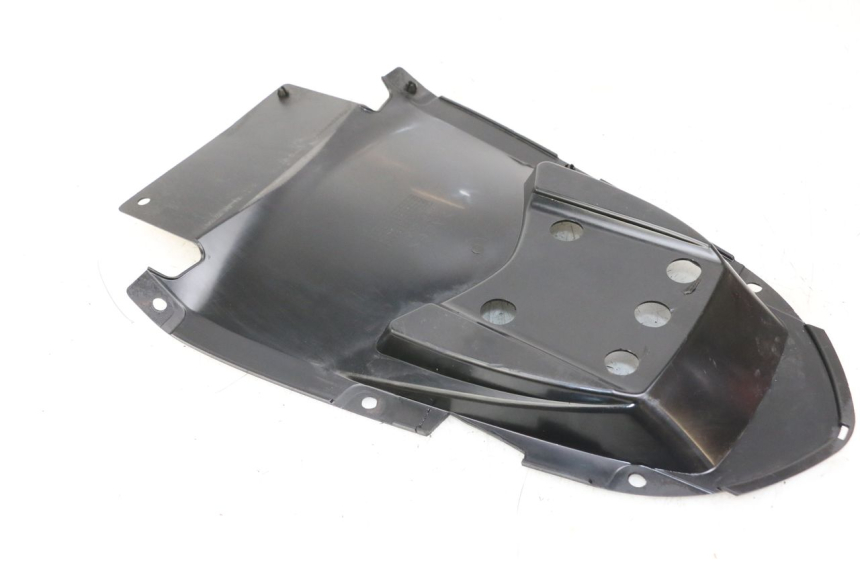 photo de REAR UNDERTRAY YAMAHA FZ1 FAZER 1000 (2007 - 2009)