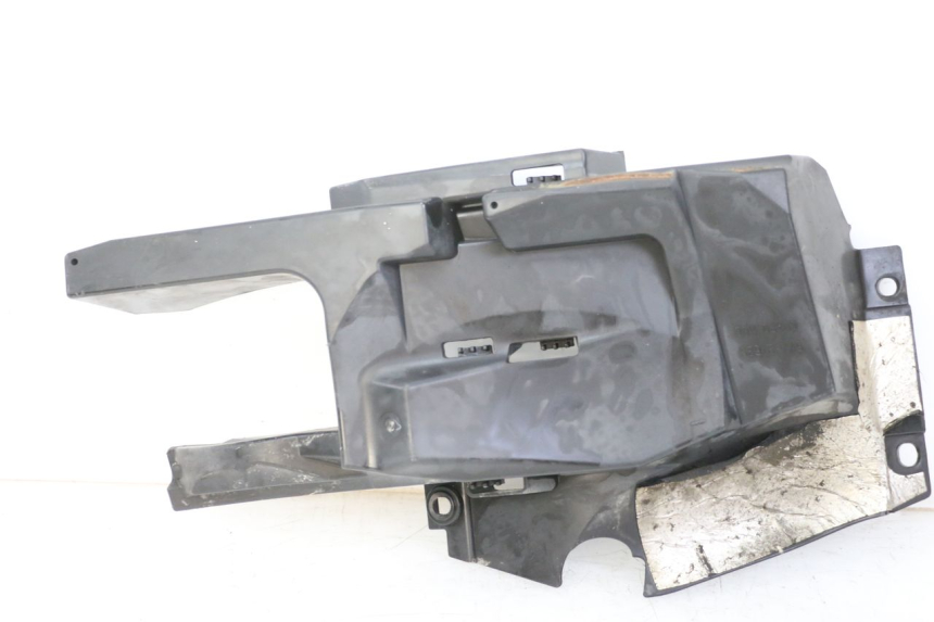 photo de REAR UNDERTRAY YAMAHA FZ6 FAZER S2 600 (2007 - 2011)