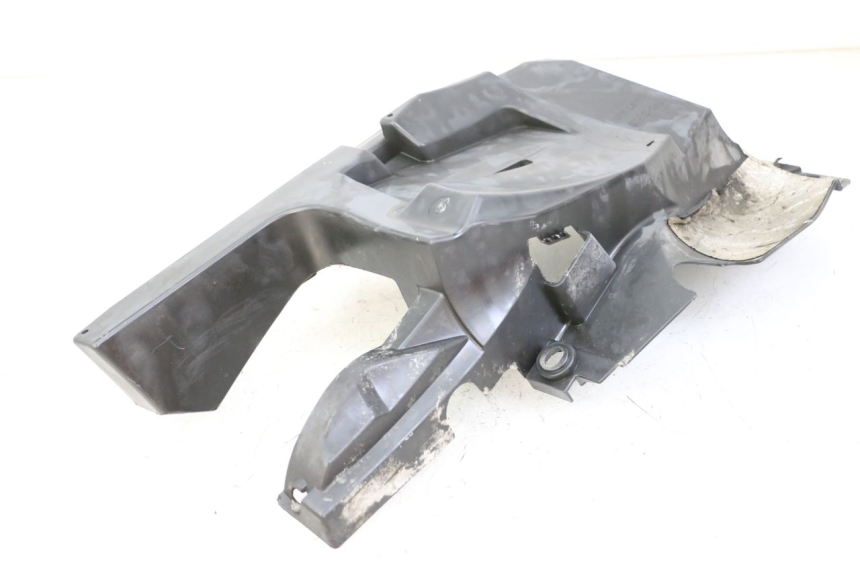 photo de REAR UNDERTRAY YAMAHA FZ6 FAZER S2 600 (2007 - 2011)