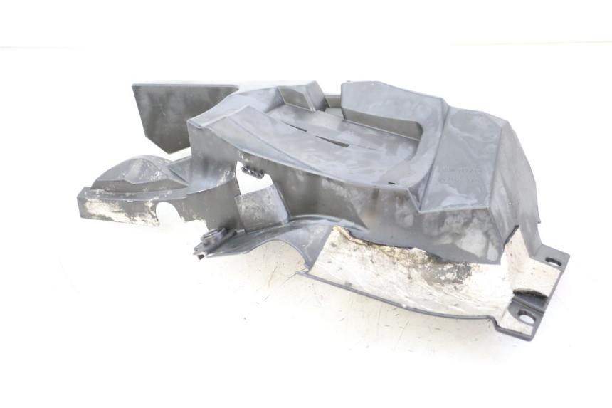 photo de REAR UNDERTRAY YAMAHA FZ6 FAZER S2 600 (2007 - 2011)