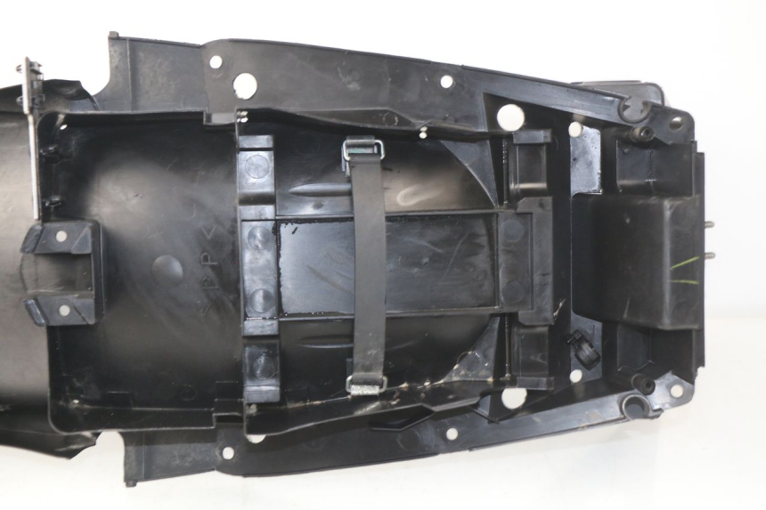 photo de REAR UNDERTRAY YAMAHA TDM ABS 900 (2002 - 2014)