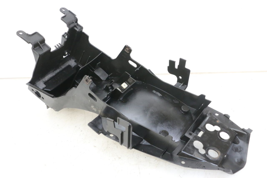 photo de REAR UNDERTRAY YAMAHA XJ6 ABS 600 (2008 - 2016)