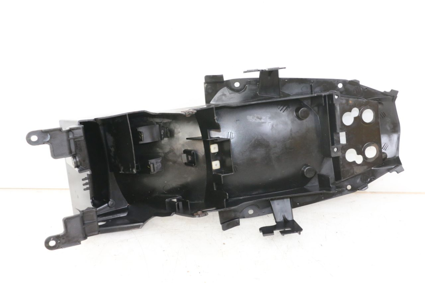 photo de REAR UNDERTRAY YAMAHA XJ6 ABS 600 (2008 - 2016)