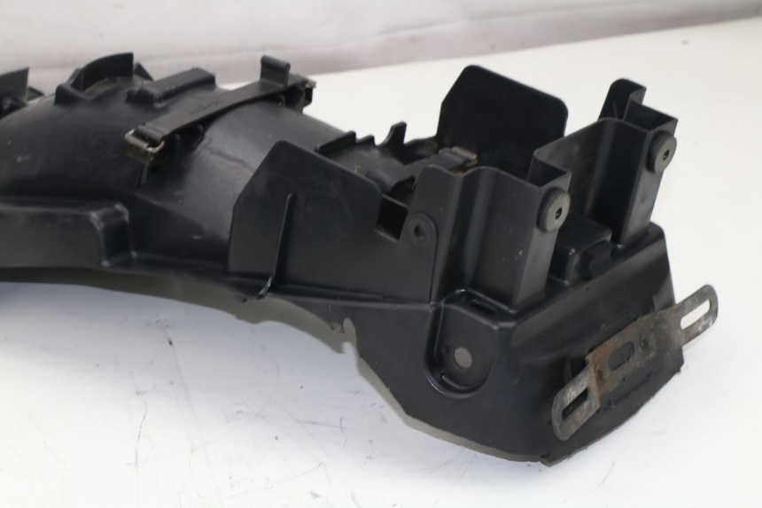 photo de REAR WHEEL HUGGER YAMAHA XJN DIVERSION 600 (2000 - 2003)
