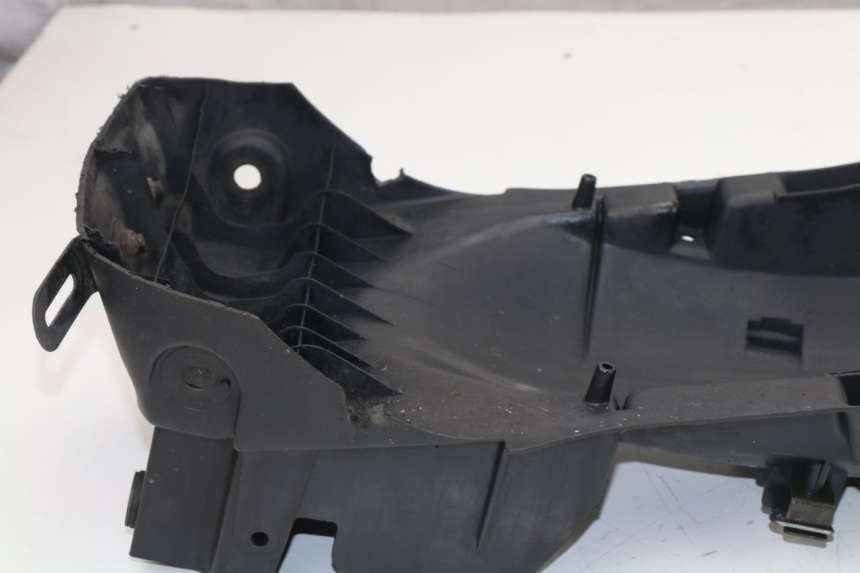 photo de REAR WHEEL HUGGER YAMAHA XJN DIVERSION 600 (2000 - 2003)