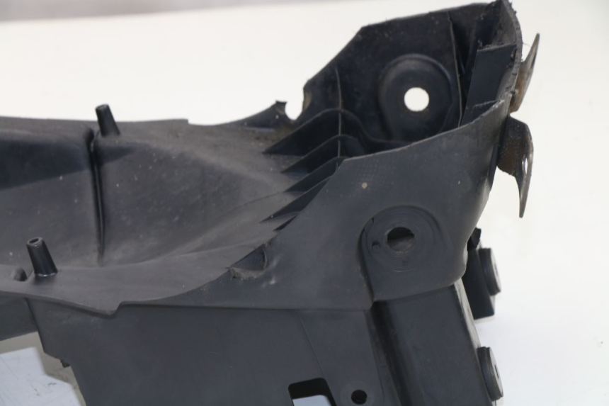 photo de REAR WHEEL HUGGER YAMAHA XJN DIVERSION 600 (2000 - 2003)