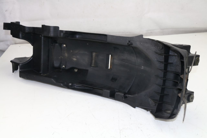 photo de REAR WHEEL HUGGER YAMAHA XJN DIVERSION 600 (2000 - 2003)