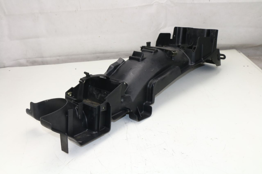 photo de REAR WHEEL HUGGER YAMAHA XJN DIVERSION 600 (2000 - 2003)