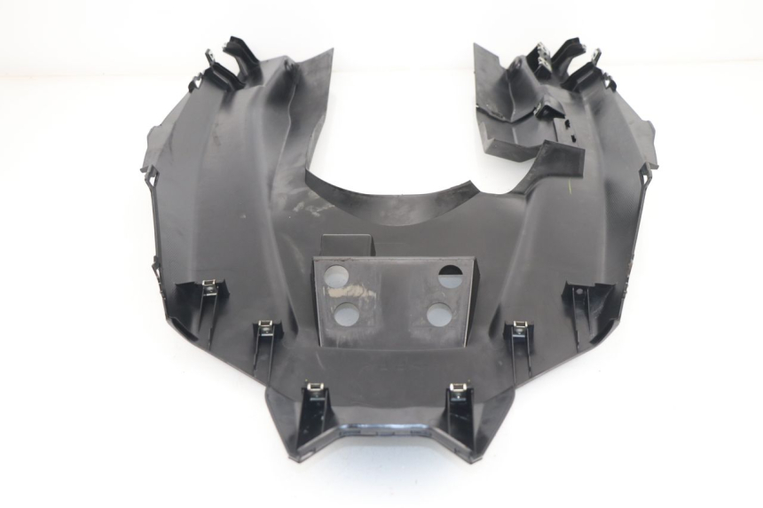 photo de REAR UNDERTRAY YAMAHA YP T-MAX TMAX 530 (2017 - 2020)