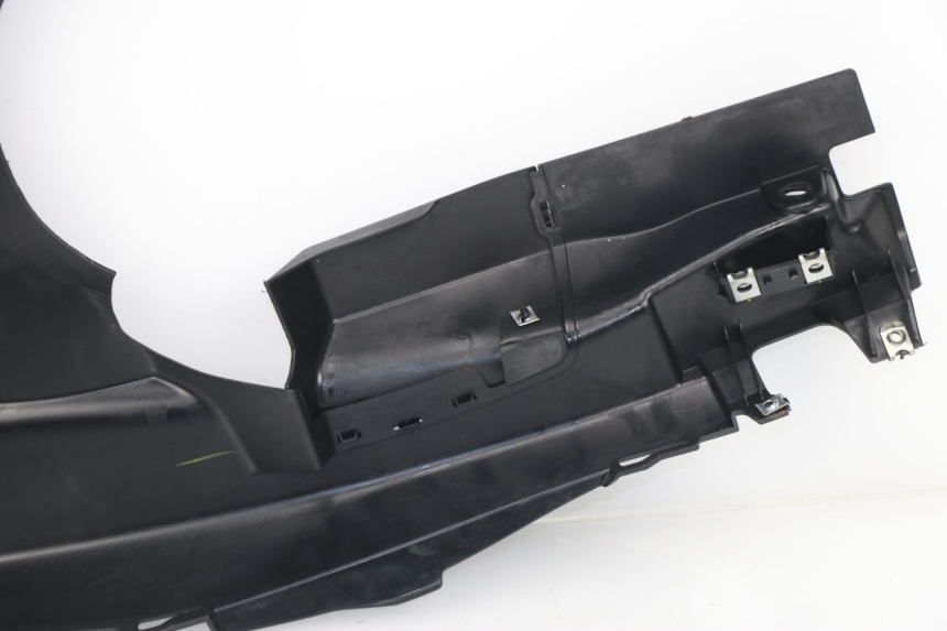photo de REAR UNDERTRAY YAMAHA YP T-MAX TMAX 530 (2017 - 2020)