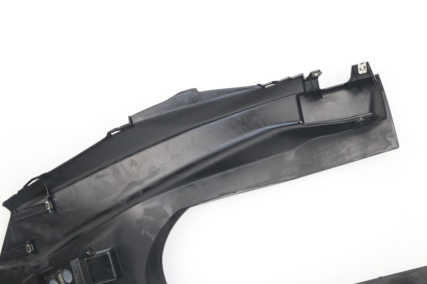 photo de REAR UNDERTRAY YAMAHA YP T-MAX TMAX 530 (2017 - 2020)