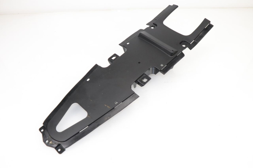 photo de REAR UNDERTRAY YAMAHA YZF R 125 (2008 - 2013)