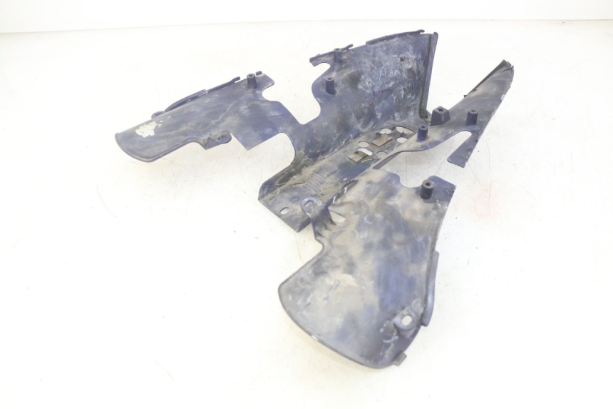 photo de REAR WHEEL HUGGER YAMAHA YZF R1 1000 (2007 - 2008)