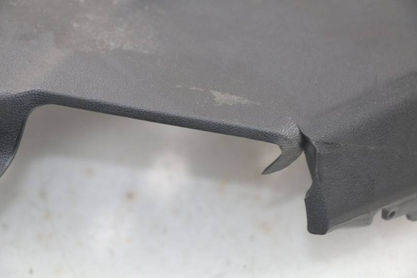 photo de REAR UNDERTRAY YAMAHA YP T-MAX TMAX 530 (2017 - 2020)