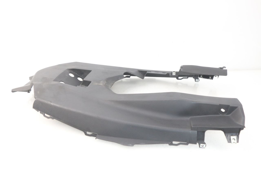 photo de REAR UNDERTRAY YAMAHA YP T-MAX TMAX 530 (2017 - 2020)