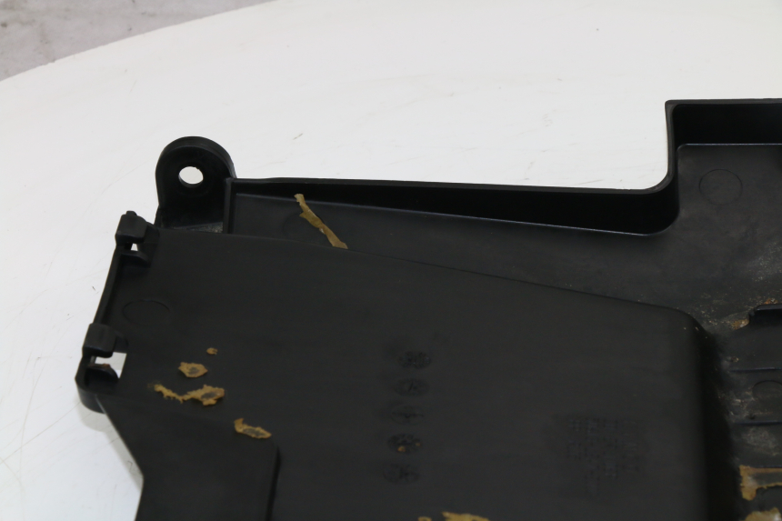 photo de FRONT UNDERTRAY KYMCO DINK STREET ABS 125 (2011 - 2018)