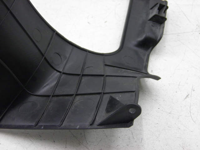 photo de FRONT UNDERTRAY KYMCO QUANNON NAKED 125 (2010)