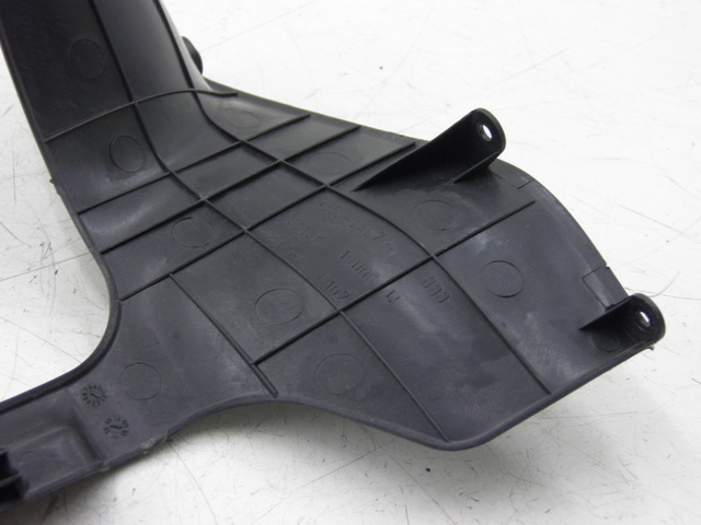 photo de FRONT UNDERTRAY KYMCO QUANNON NAKED 125 (2010)