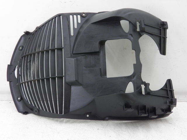 photo de FRONT UNDERTRAY YAMAHA XMAX X-MAX 125 (2006 - 2009)