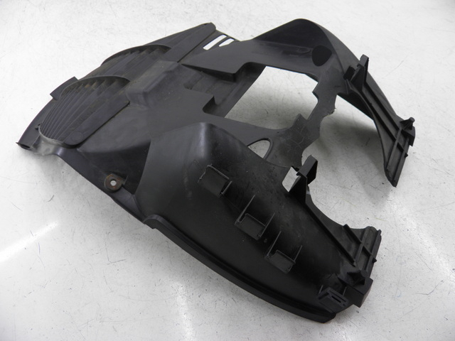 photo de FRONT UNDERTRAY YAMAHA XMAX X-MAX 125 (2006 - 2009)