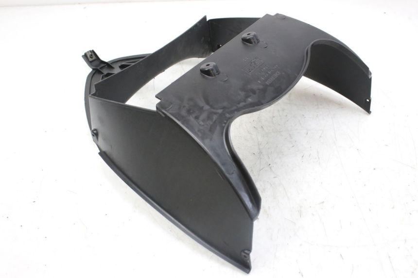 photo de FRONT WHEEL AXLE DERBI GPR 50 (2004 - 2009)