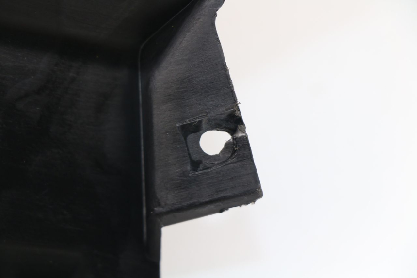 photo de FRONT WHEEL FENDER KYMCO DINK STREET 125 (2009 - 2014)