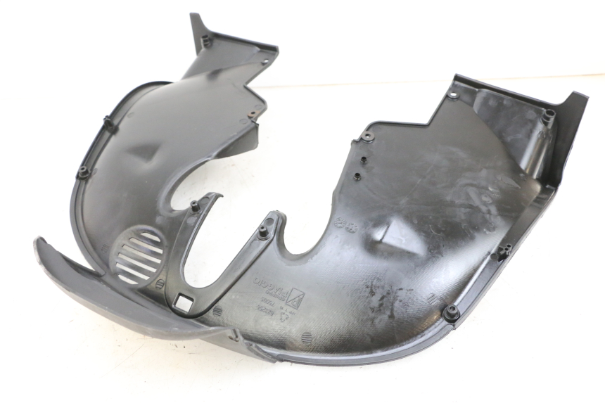 photo de FRONT UNDERTRAY PIAGGIO MP3 HPE 350 (2018 - 2020) - Markings and original references