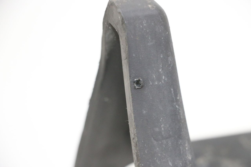 photo de FRONT WHEEL AXLE PIAGGIO MP3 LT 400 (2007 - 2012)