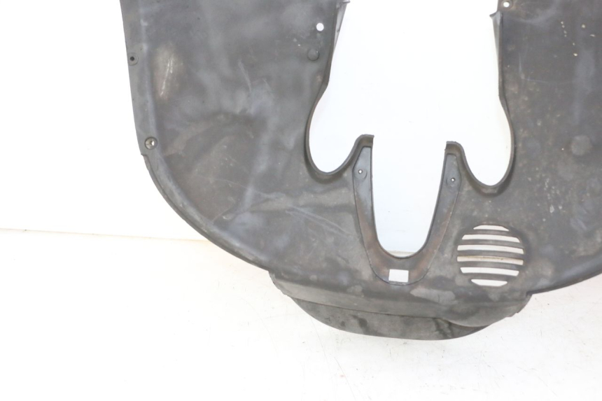 photo de FRONT UNDERTRAY PIAGGIO MP3 RL 250 (2007 - 2010)