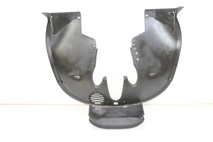 photo de FRONT UNDERTRAY PIAGGIO MP3 125 (2006 - 2014) - Alternative perspective