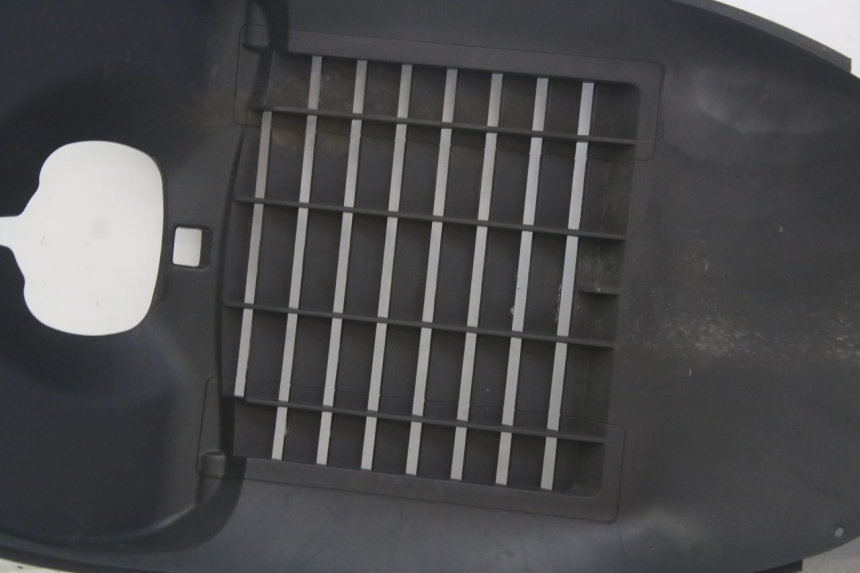 photo de FRONT UNDERTRAY PEUGEOT GEOPOLIS RS 125 (2007 - 2009)