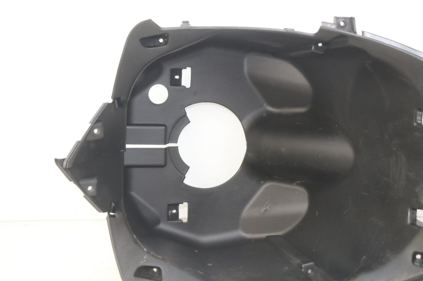 photo de FRONT WHEEL AXLE PEUGEOT SPEEDFIGHT 3 AIR 50 (2009 - 2015)