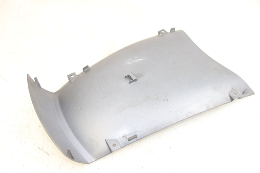photo de FRONT WHEEL AXLE PEUGEOT TWEET 4T 50 (2014 - 2019)