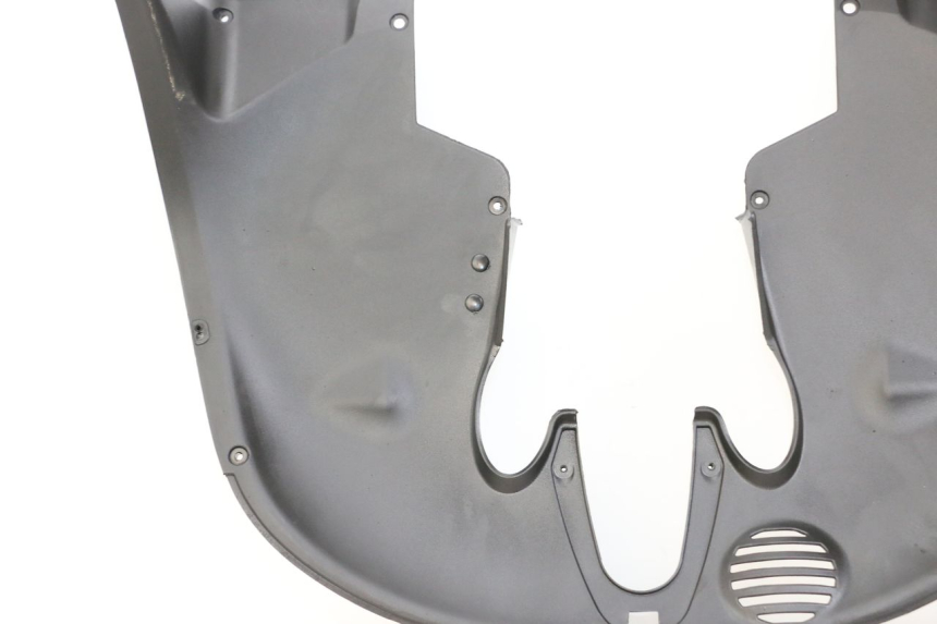 photo de FRONT UNDERTRAY PIAGGIO MP3 HPE 350 (2018 - 2020)