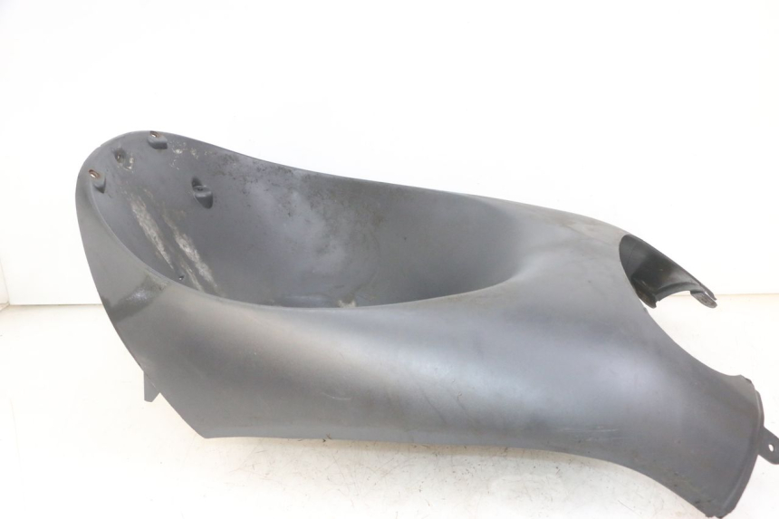photo de FRONT UNDERTRAY PIAGGIO SUPER LX 125 (2000 - 2003)