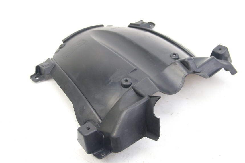 photo de FRONT WHEEL AXLE SUZUKI SIXTEEN 125 (2008 - 2010)
