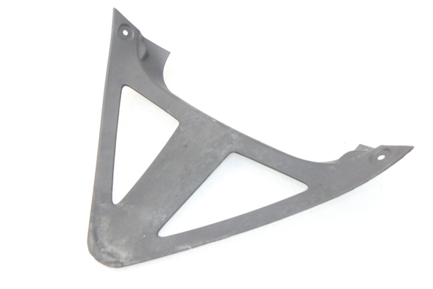 photo de FRONT UNDERTRAY TRIUMPH SPRINT ST ABS 1050 (2005 - 2007)