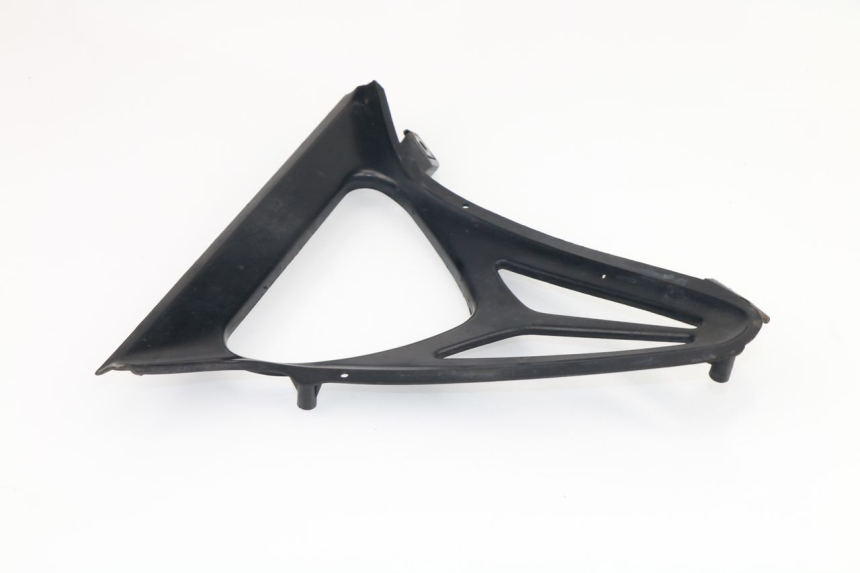 photo de FRONT UNDERTRAY YAMAHA YZF R6 600 (1999 - 2001)