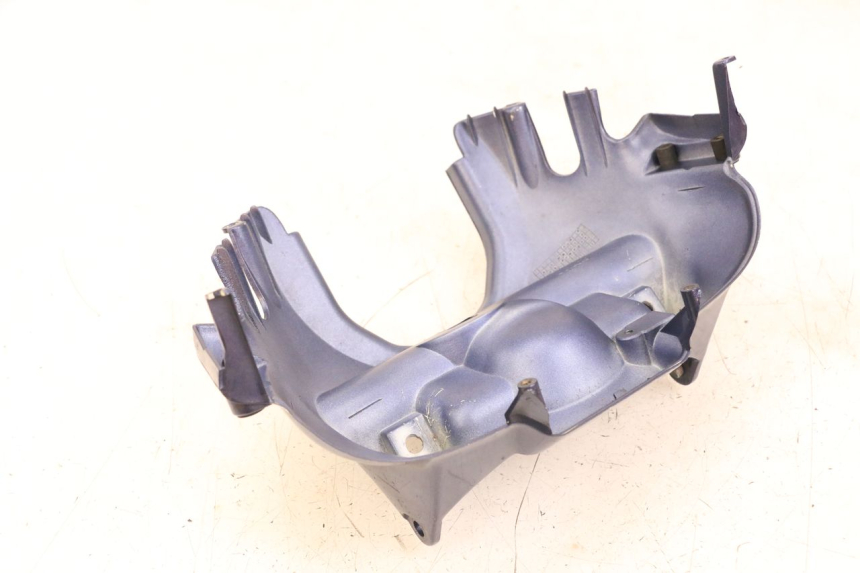 photo de HEADLIGHT BRACKET APRILIA SCARABEO GT 125 (1999 - 2007)