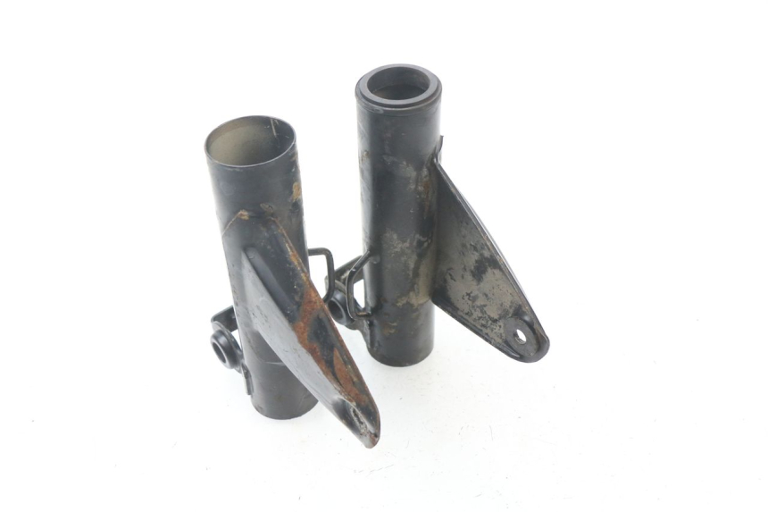 photo de HEADLIGHT BRACKET MOTOBECANE LT 125 (1970 - 1975)