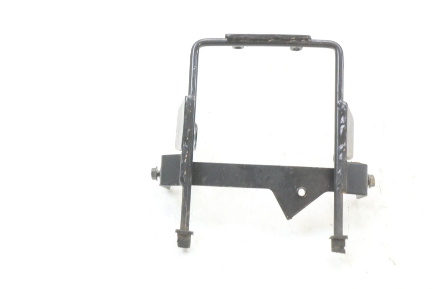 photo de HEADLIGHT BRACKET SKYTEAM SKYMAX PRO 125 (2012 - 2016)